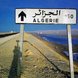 Arabisch in Algerien Schild
